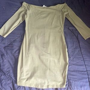 Off-Shoulder Fitted Dress